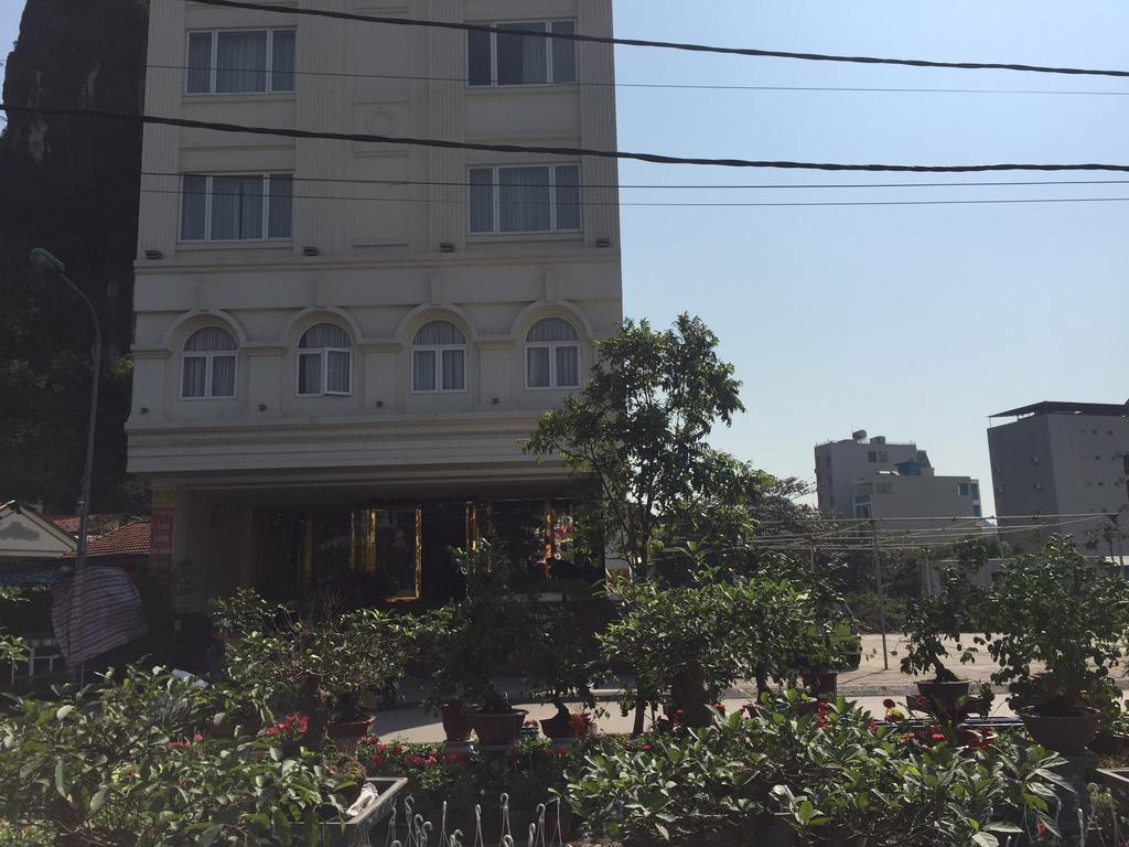 Ha Long Park Hotel Екстериор снимка