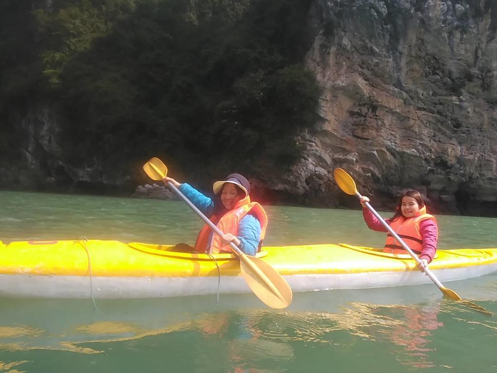 Ha Long Park Hotel Екстериор снимка